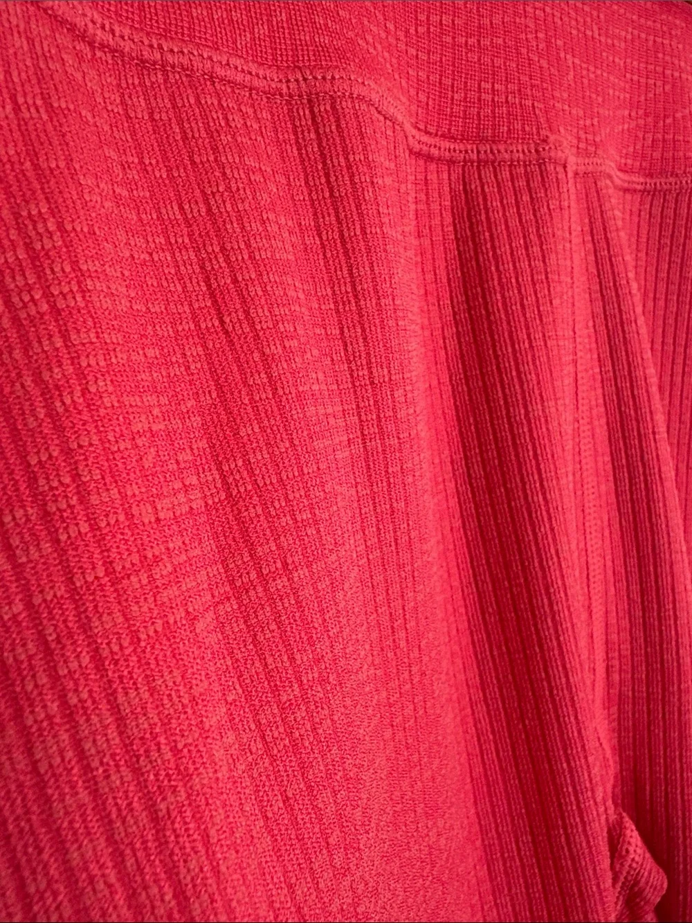 JoyLab - Hot Pink Ribbed Flare Leggings - Picture 5 of 8